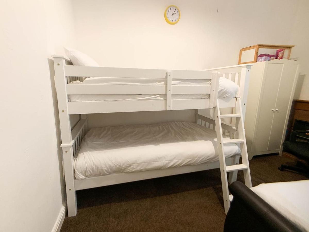Large Glasgow South Family Home - Free Parking Extérieur photo